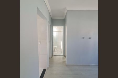 Casa de condomínio para alugar com 45m², 2 quartos e 1 vaga Casa de condomínio para alugar com 45m², 2 quartos e 1 vagaCorredor