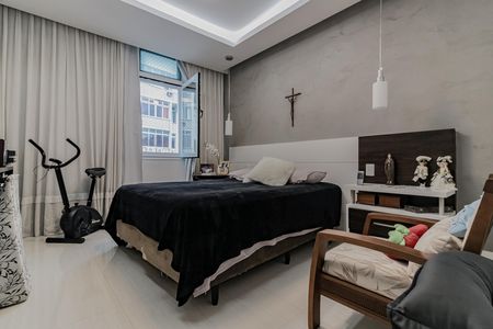 Apartamento à venda com 300m², 3 quartos e 1 vaga Apartamento à venda com 300m², 3 quartos e 1 vagaQuarto 2