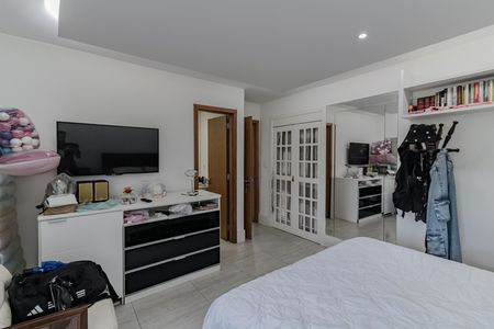 Apartamento à venda com 300m², 3 quartos e 1 vaga Apartamento à venda com 300m², 3 quartos e 1 vagaQuarto 3