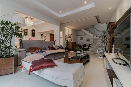 Apartamento à venda com 300m², 3 quartos e 1 vaga Apartamento à venda com 300m², 3 quartos e 1 vagaSala