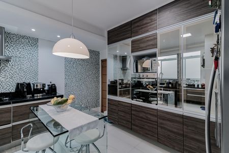 Apartamento à venda com 300m², 3 quartos e 1 vaga Apartamento à venda com 300m², 3 quartos e 1 vagaCozinha