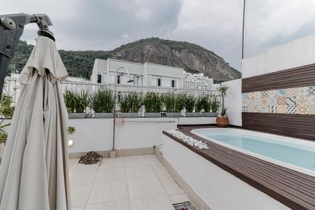 Apartamento à venda com 300m², 3 quartos e 1 vaga Apartamento à venda com 300m², 3 quartos e 1 vagaQuarto 3 Acesso Piscina