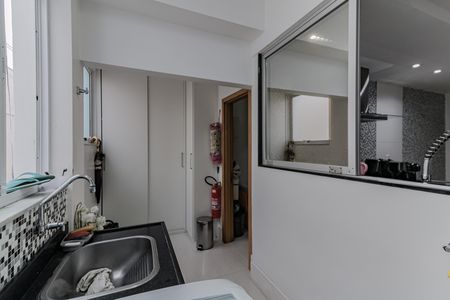 Apartamento à venda com 300m², 3 quartos e 1 vaga Apartamento à venda com 300m², 3 quartos e 1 vagaÁrea de Serviço