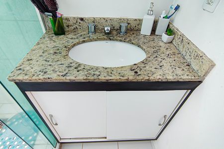 Apartamento à venda com 84m², 3 quartos e 1 vagaBanheiro da Suíte