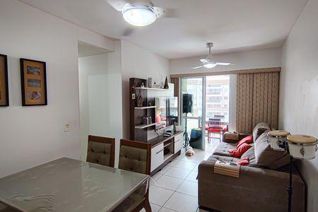 Apartamento à venda com 84m², 3 quartos e 1 vagaSala