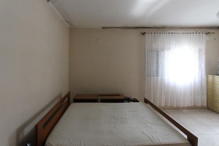 Casa à venda com 280m², 4 quartos e 3 vagasSuite