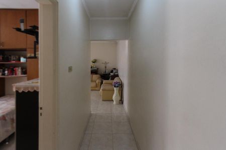 Casa à venda com 280m², 4 quartos e 3 vagasCorredor dos quartos