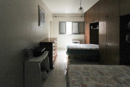 Casa à venda com 280m², 4 quartos e 3 vagasSuite 02