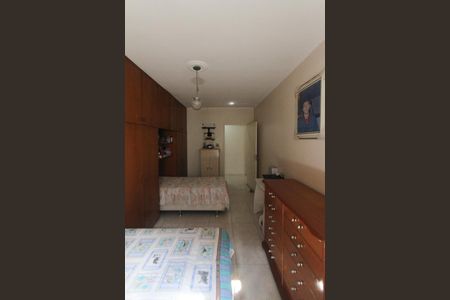 Casa à venda com 280m², 4 quartos e 3 vagasSuite 02