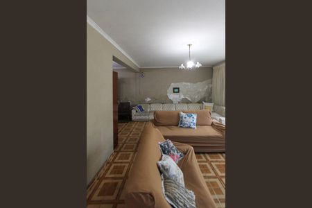 Casa à venda com 280m², 4 quartos e 3 vagasSala