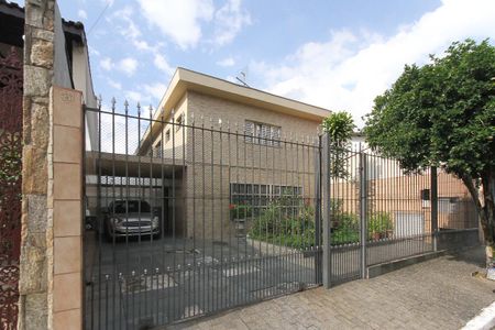 Casa à venda com 280m², 4 quartos e 3 vagasFachada