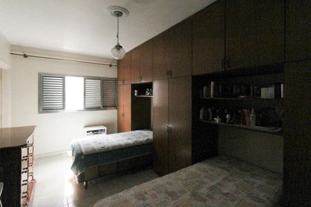 Casa à venda com 280m², 4 quartos e 3 vagasSuite 02