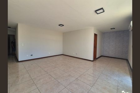 Apartamento à venda com 165m², 3 quartos e 2 vagasSala