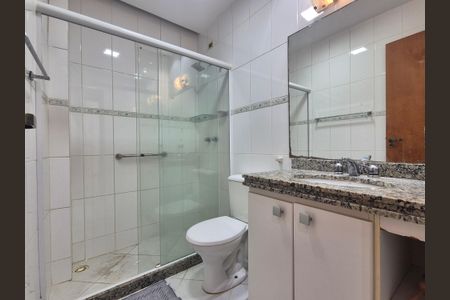 Apartamento à venda com 165m², 3 quartos e 2 vagasBanheiro social