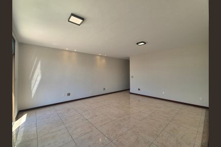 Apartamento à venda com 165m², 3 quartos e 2 vagasSala