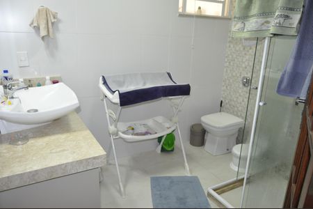 Casa de condomínio à venda com 120m², 3 quartos e 2 vagasBanheiro