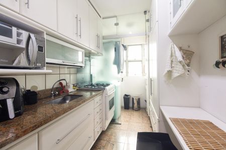 Apartamento à venda com 68m², 3 quartos e 2 vagasCozinha 