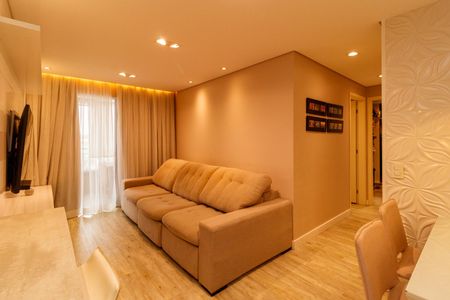 Apartamento à venda com 69m², 2 quartos e 1 vaga Apartamento à venda com 69m², 2 quartos e 1 vagaSala