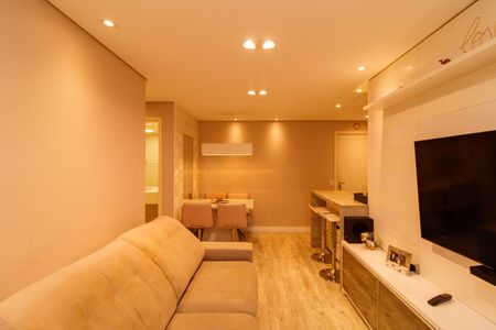 Apartamento à venda com 69m², 2 quartos e 1 vaga Apartamento à venda com 69m², 2 quartos e 1 vagaSala