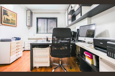 Apartamento à venda com 300m², 5 quartos e 4 vagasFoto 18