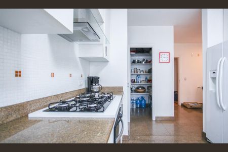Apartamento à venda com 300m², 5 quartos e 4 vagasFoto 16
