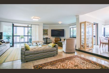 Apartamento à venda com 300m², 5 quartos e 4 vagasFoto 02