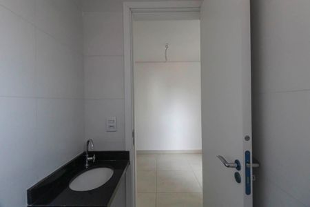 Apartamento à venda com 44m², 2 quartos e 1 vaga Apartamento à venda com 44m², 2 quartos e 1 vagaBanheiro da Suíte