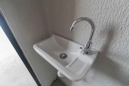 Apartamento à venda com 52m², 2 quartos e 2 vagasBanheiro de Serviço