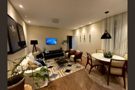 Apartamento à venda com 112m², 3 quartos e sem vaga Apartamento à venda com 112m², 3 quartos e sem vagaFoto 02