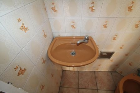 Casa à venda com 125m², 4 quartos e 2 vagasÁrea de Serviço - Banheiro