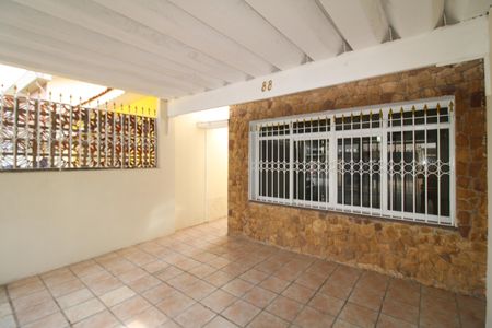 Casa à venda com 125m², 4 quartos e 2 vagasGaragem