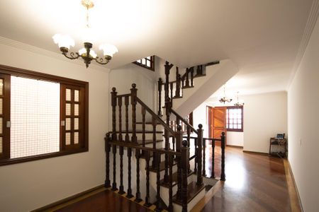 Casa para alugar com 220m², 3 quartos e 2 vagas Casa para alugar com 220m², 3 quartos e 2 vagasSala