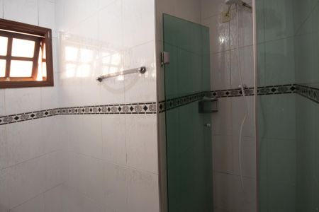 Casa para alugar com 220m², 3 quartos e 2 vagas Casa para alugar com 220m², 3 quartos e 2 vagasBanheiro