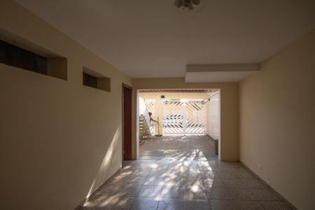 Casa para alugar com 220m², 3 quartos e 2 vagas Casa para alugar com 220m², 3 quartos e 2 vagasGaragem