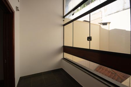 Casa para alugar com 220m², 3 quartos e 2 vagas Casa para alugar com 220m², 3 quartos e 2 vagasVaranda do Quarto 1