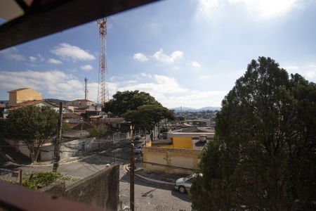 Casa para alugar com 220m², 3 quartos e 2 vagas Casa para alugar com 220m², 3 quartos e 2 vagasVista