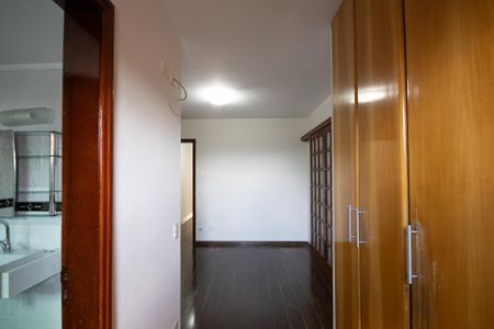 Casa para alugar com 220m², 3 quartos e 2 vagas Casa para alugar com 220m², 3 quartos e 2 vagasSuite