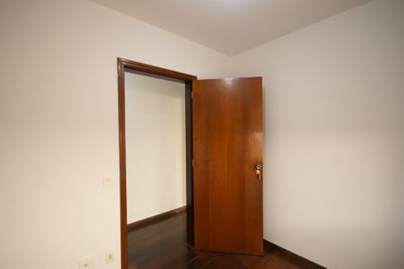 Casa para alugar com 220m², 3 quartos e 2 vagas Casa para alugar com 220m², 3 quartos e 2 vagasQuarto 2