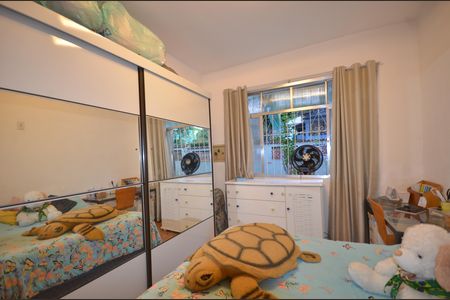 Apartamento à venda com 294m², 3 quartos e 4 vagasQuarto 1