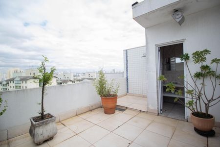 Casa à venda com 180m², 2 quartos e 3 vagas Casa à venda com 180m², 2 quartos e 3 vagasLounge