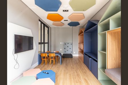 Apartamento para alugar com 38m², 2 quartos e sem vaga Apartamento para alugar com 38m², 2 quartos e sem vagaÁrea comum - Brinquedoteca