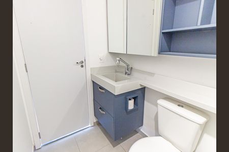 Apartamento para alugar com 38m², 2 quartos e sem vaga Apartamento para alugar com 38m², 2 quartos e sem vagaBanheiro