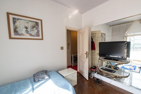 Casa à venda com 195m², 3 quartos e 2 vagasQuarto 2