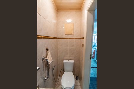 Casa à venda com 195m², 3 quartos e 2 vagasLavabo