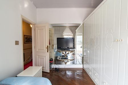 Casa à venda com 195m², 3 quartos e 2 vagasQuarto 2