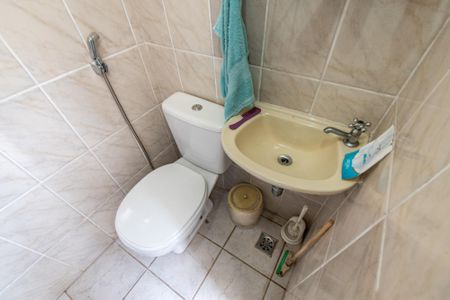 Casa à venda com 195m², 3 quartos e 2 vagasBanheiro de serviço