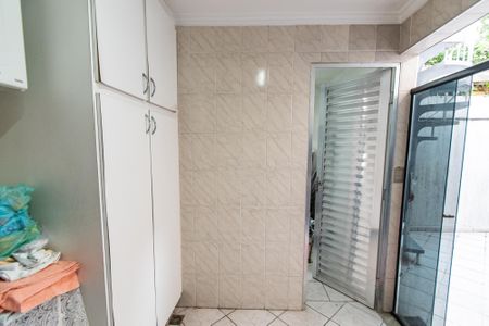 Casa à venda com 195m², 3 quartos e 2 vagasÁrea de serviço