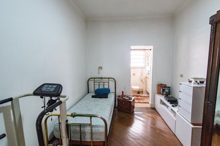 Casa à venda com 195m², 3 quartos e 2 vagasSuíte