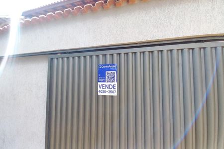 Casa à venda com 156m², 3 quartos e 4 vagas Casa à venda com 156m², 3 quartos e 4 vagasPlaca Instalada