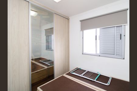 Apartamento à venda com 64m², 3 quartos e 1 vagaQuarto 2